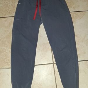 Figs WOMENS  ScrubJoggers in GREY with Red Accent S